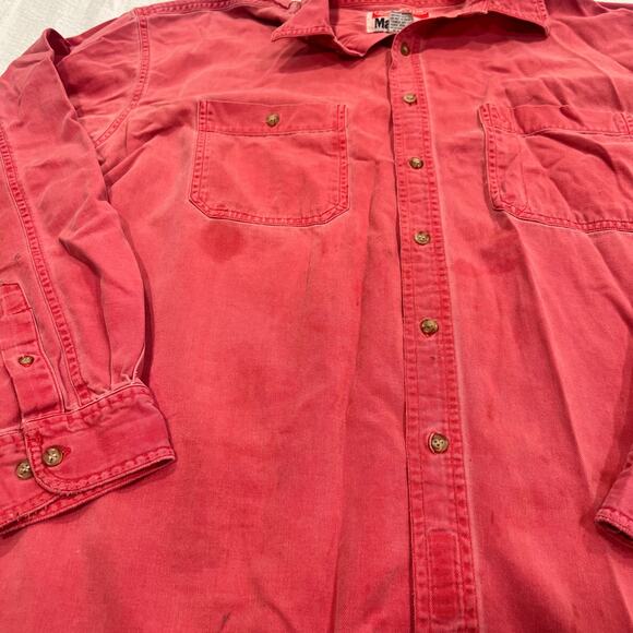 Marlboro red button down shirt men XL *flawed* - Picture 7 of 9